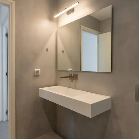 Etherial Pool Apartment *