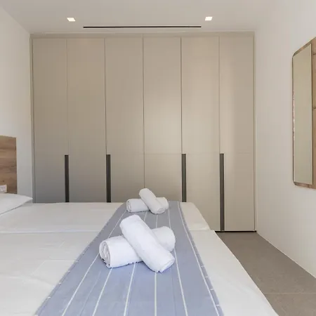 Apartment Etherial Pool
